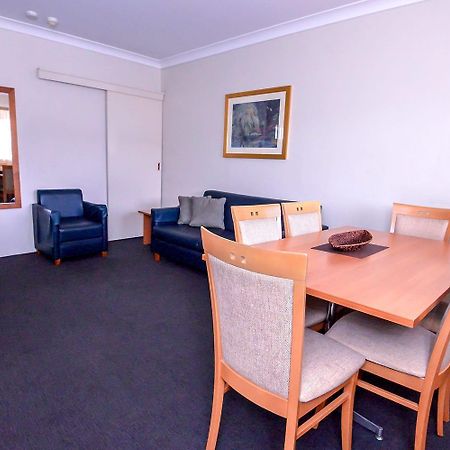 Narellan Motor Inn מראה חיצוני תמונה