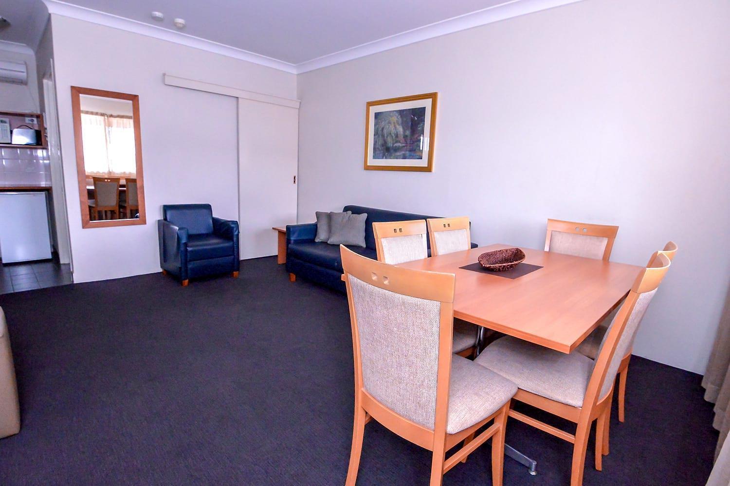 Narellan Motor Inn מראה חיצוני תמונה