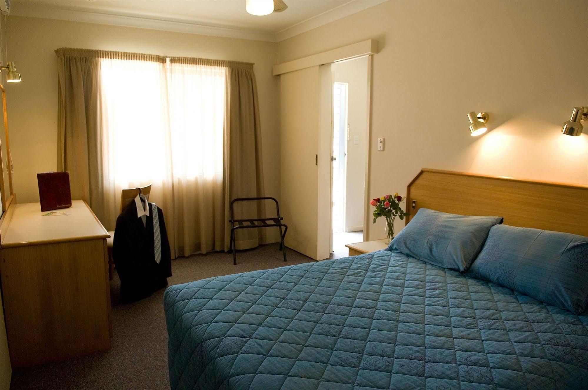 Narellan Motor Inn מראה חיצוני תמונה